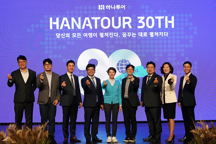 에디터 사진